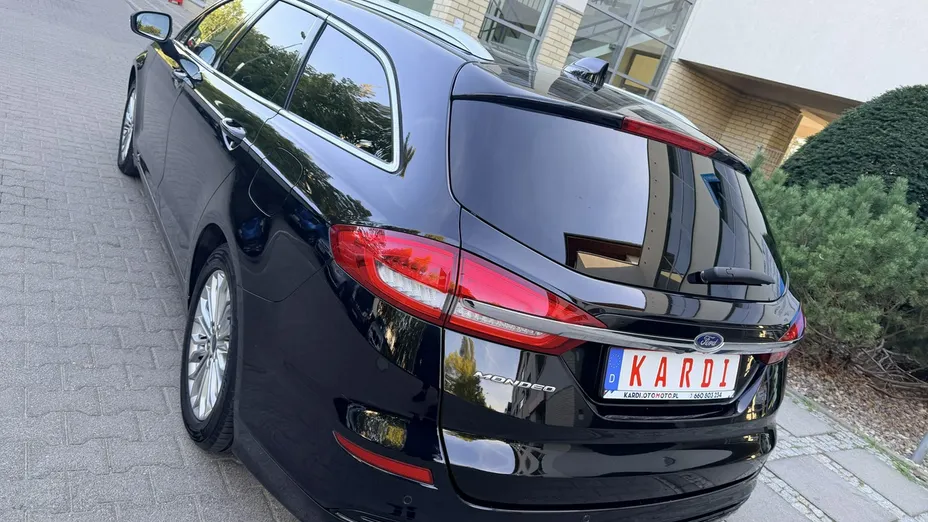 FORD Mondeo -