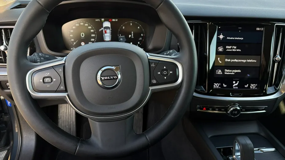 VOLVO V60 -