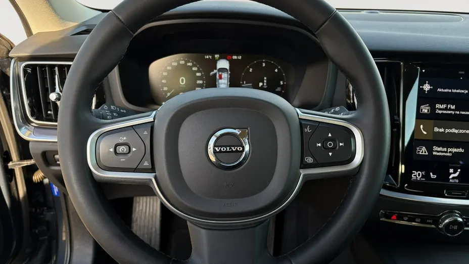 VOLVO V60 -