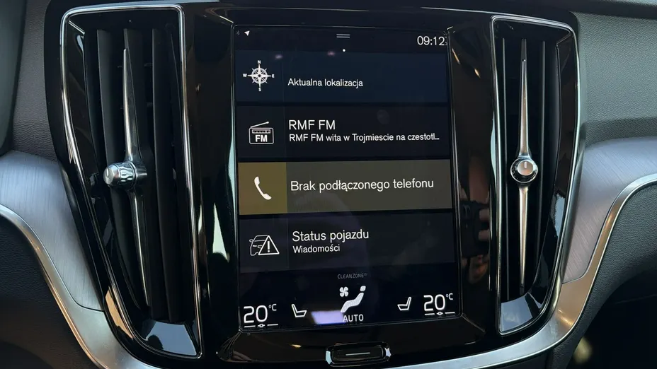 VOLVO V60 -