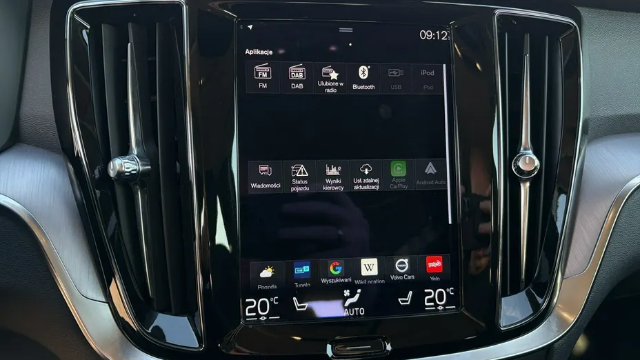 VOLVO V60 -