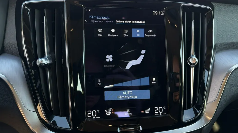 VOLVO V60 -