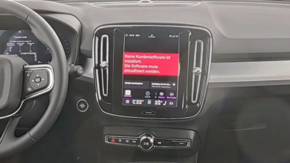 VOLVO XC40 -