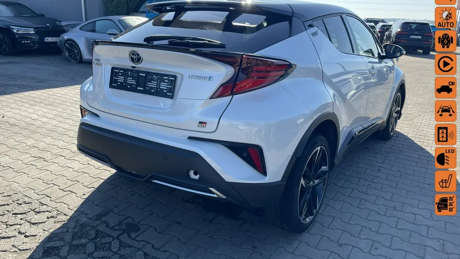 TOYOTA C-HR -