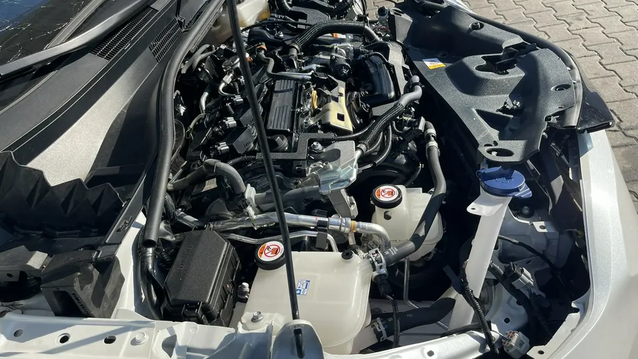TOYOTA C-HR -