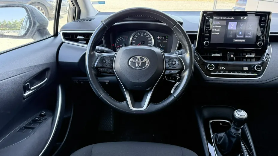 TOYOTA Corolla -