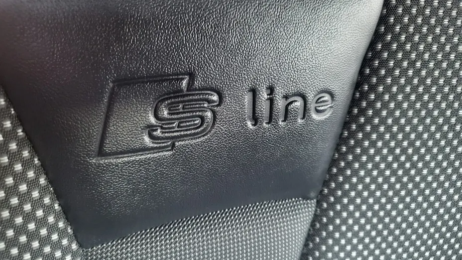 AUDI A3 Limousine -