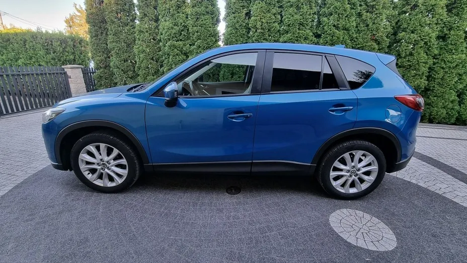 MAZDA CX-5 -