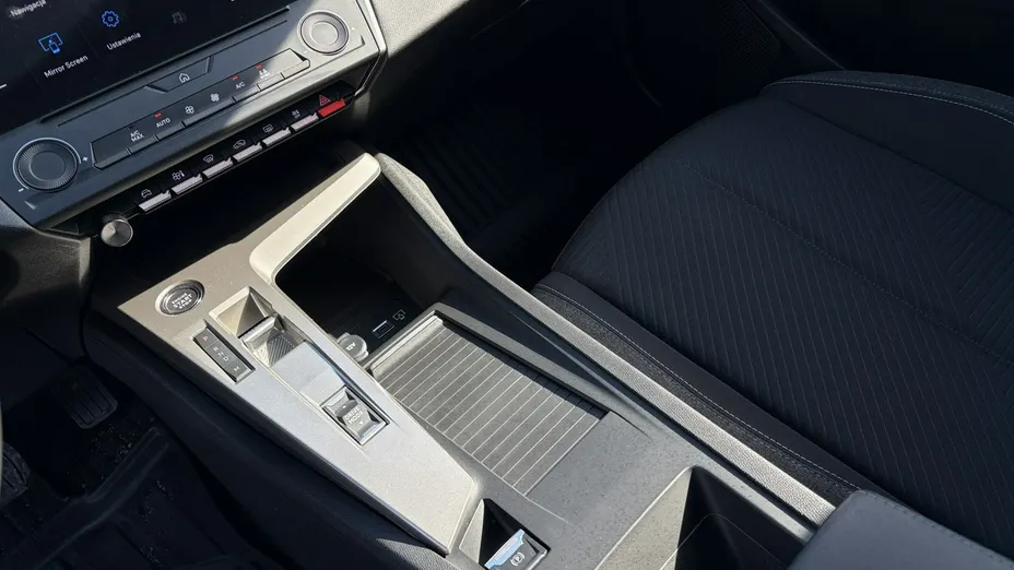 PEUGEOT 308 -