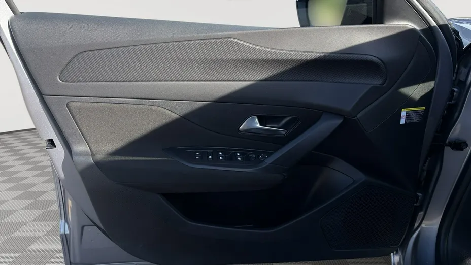 PEUGEOT 308 -