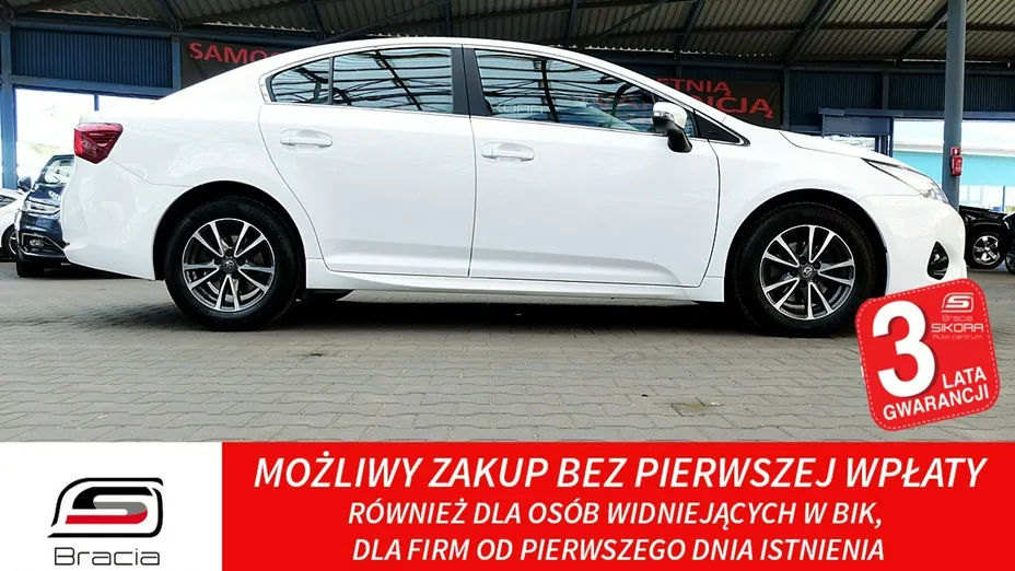 TOYOTA Avensis -