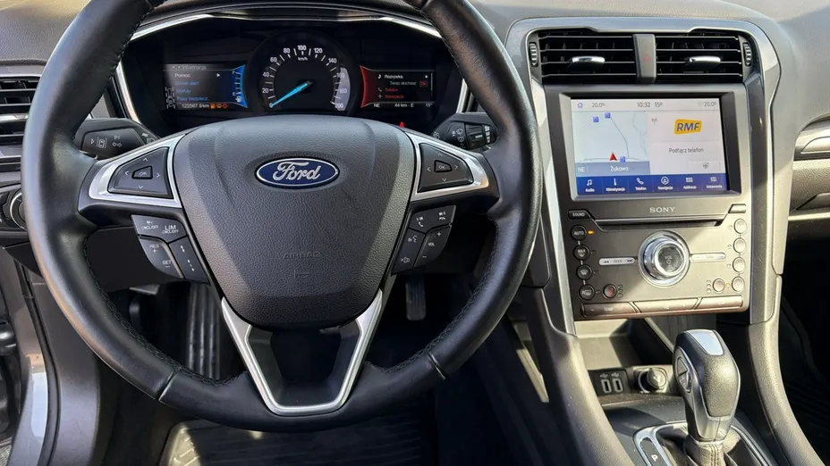 FORD Mondeo -