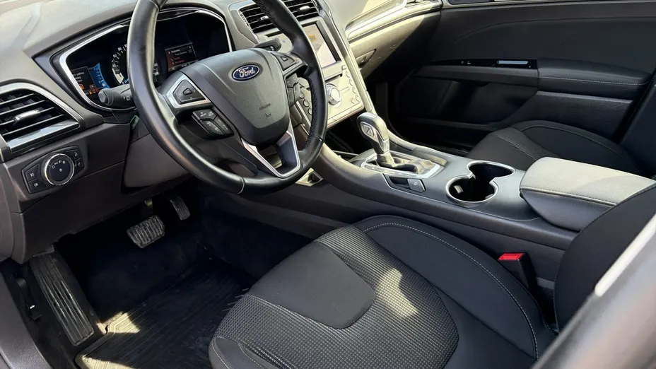 FORD Mondeo -
