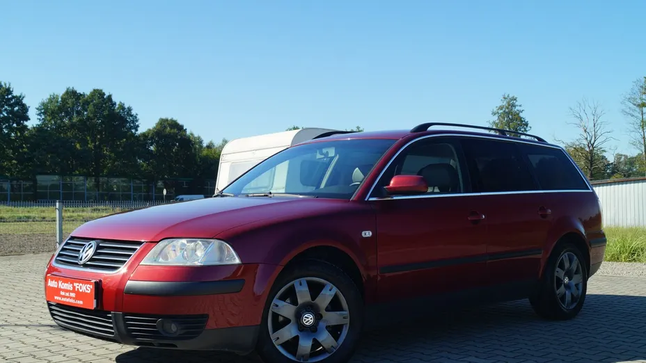 VOLKSWAGEN Passat -