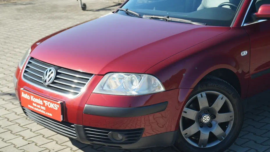 VOLKSWAGEN Passat -