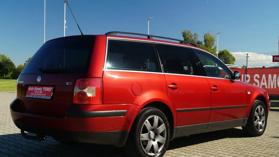 VOLKSWAGEN Passat -
