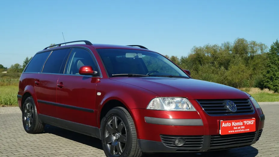 VOLKSWAGEN Passat -