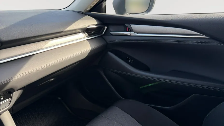 MAZDA 6 -
