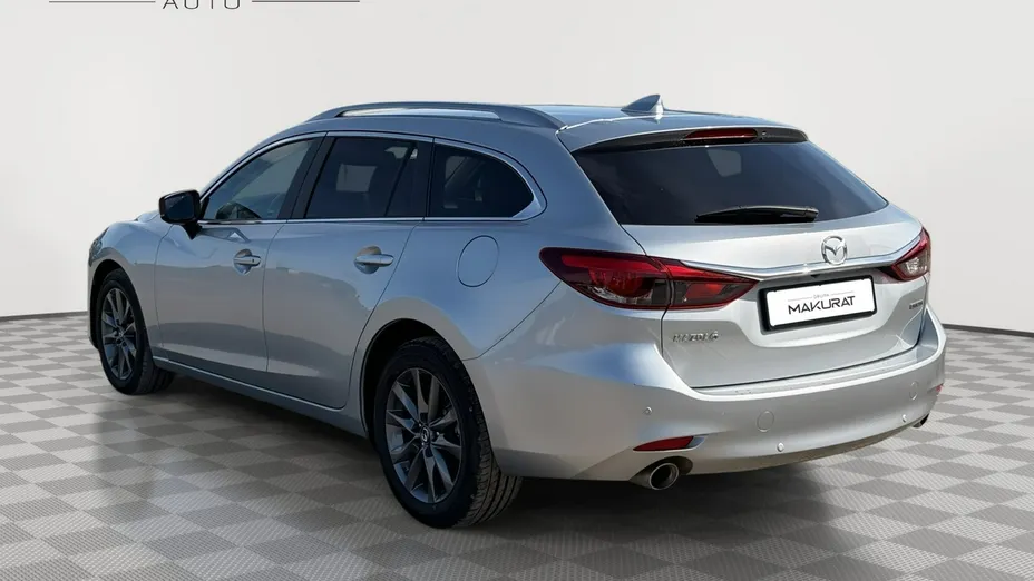 MAZDA 6 -
