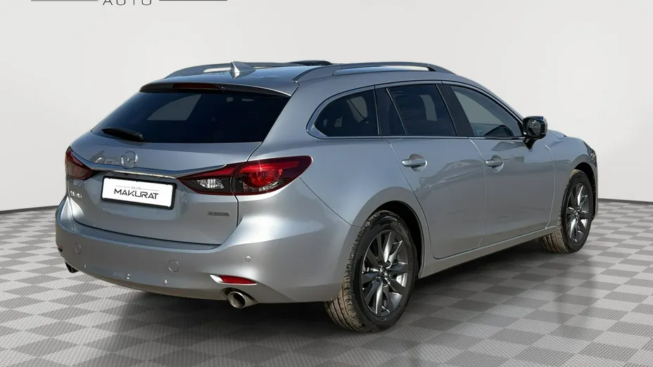 MAZDA 6 -