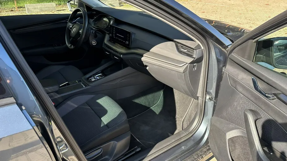 SKODA Octavia -