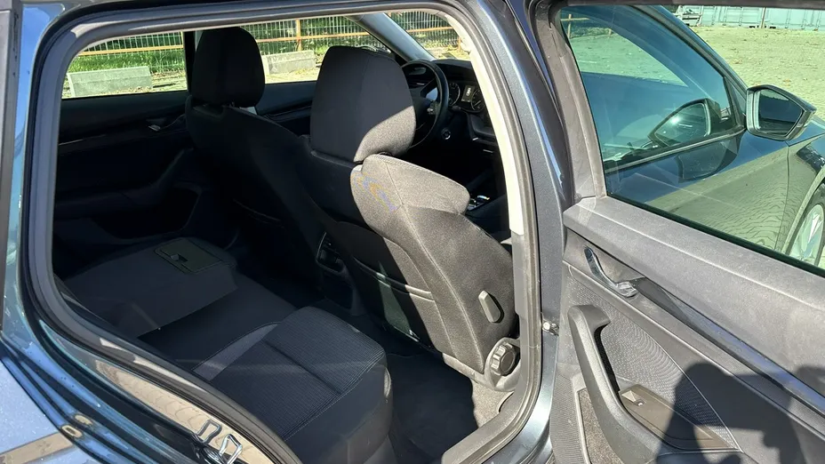 SKODA Octavia -