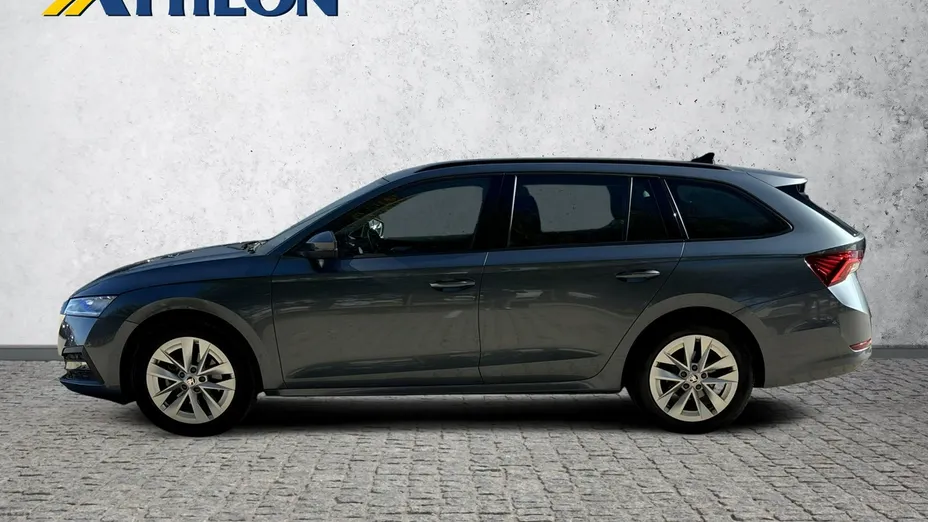 SKODA Octavia -