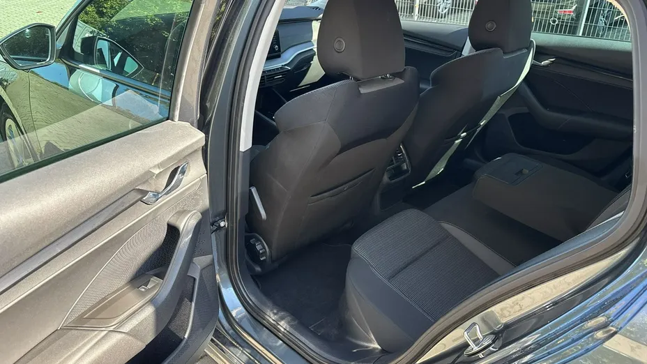 SKODA Octavia -