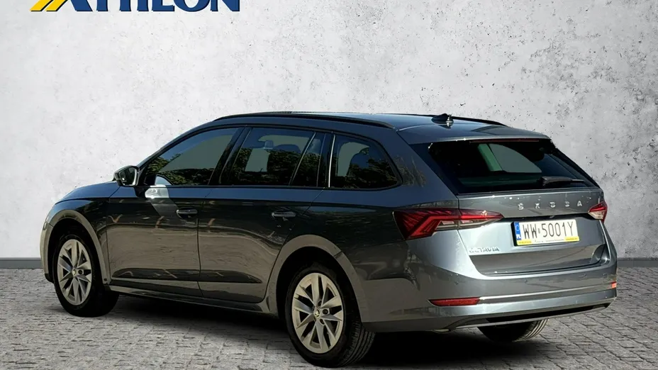 SKODA Octavia -