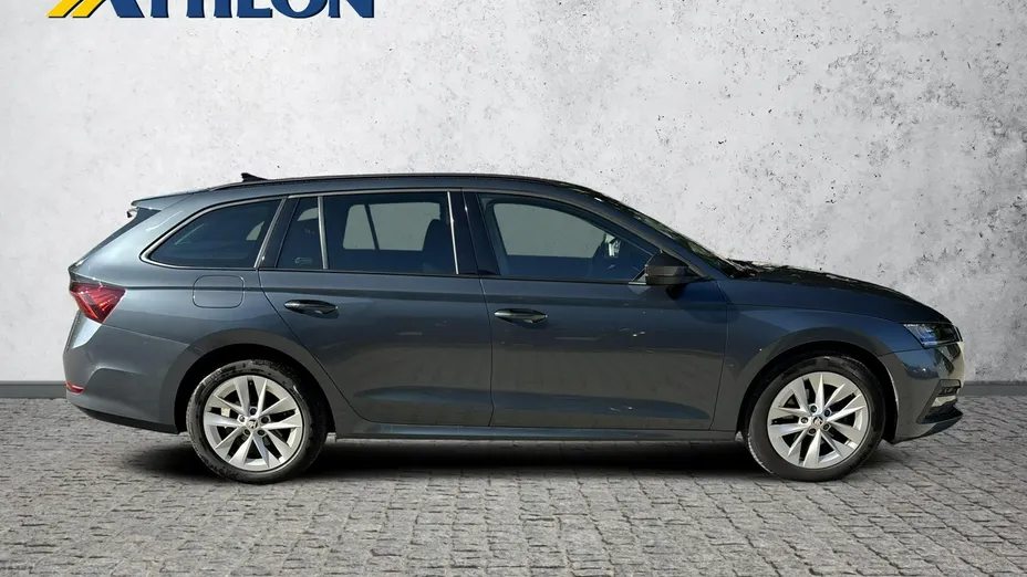 SKODA Octavia -