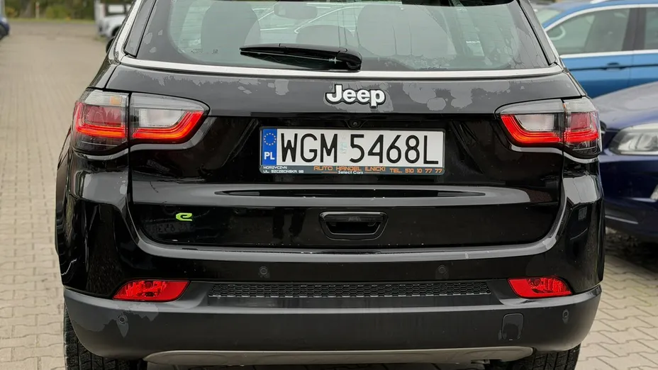 JEEP Compass -