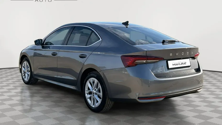 SKODA Octavia -