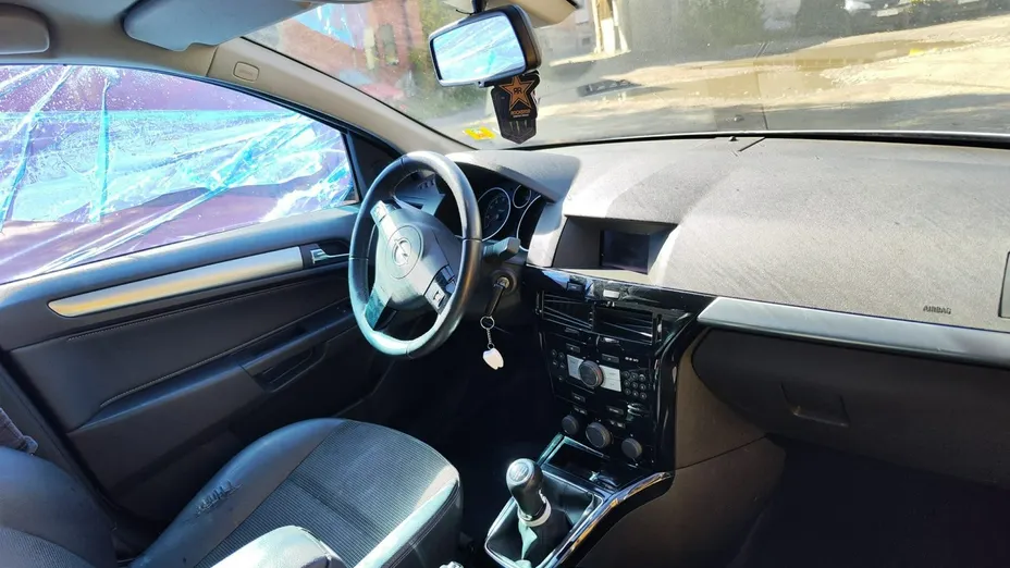 OPEL Astra -