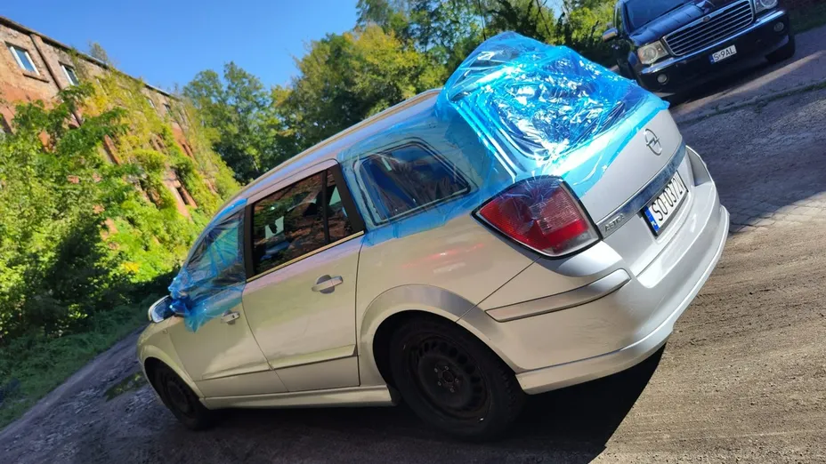OPEL Astra -