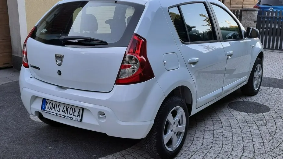 DACIA Sandero -