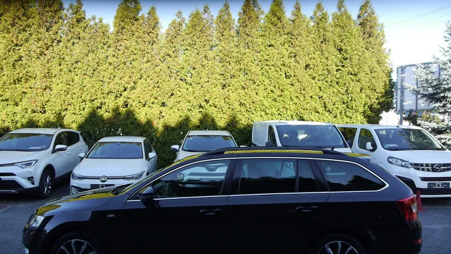 SKODA Octavia -