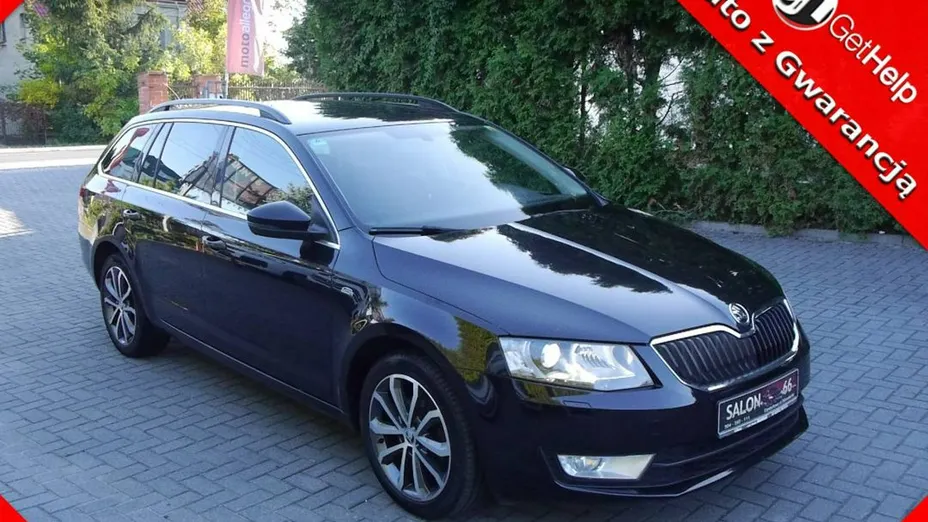 SKODA Octavia -