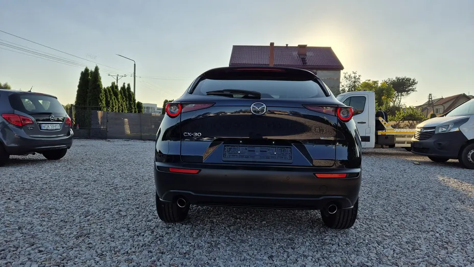 MAZDA CX-30 -