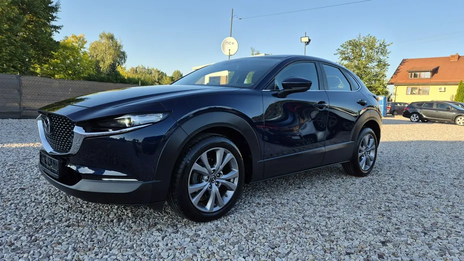 MAZDA CX-30 -