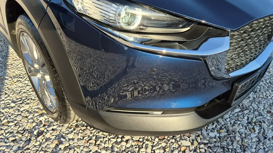 MAZDA CX-30 -