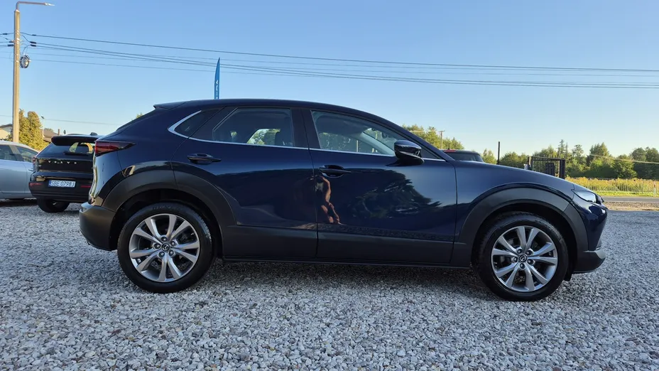 MAZDA CX-30 -