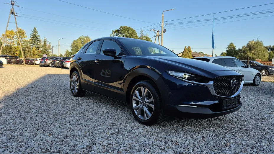 MAZDA CX-30 -