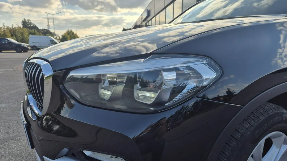 BMW X3 -