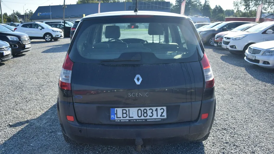 RENAULT Scenic -