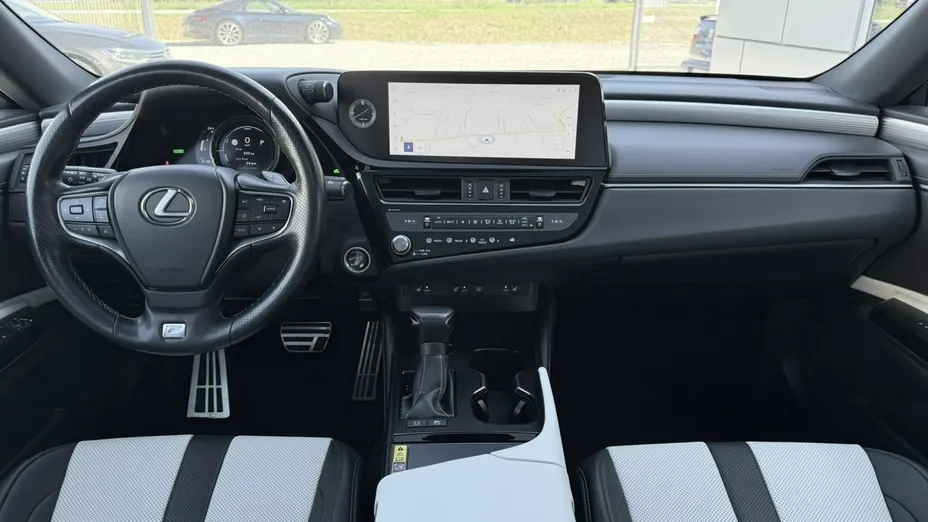 LEXUS ES -