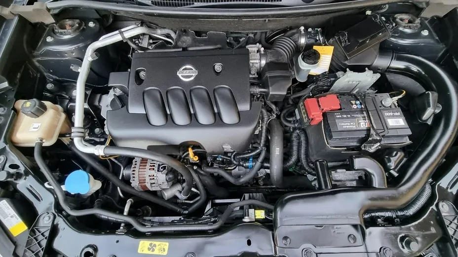 NISSAN Qashqai -