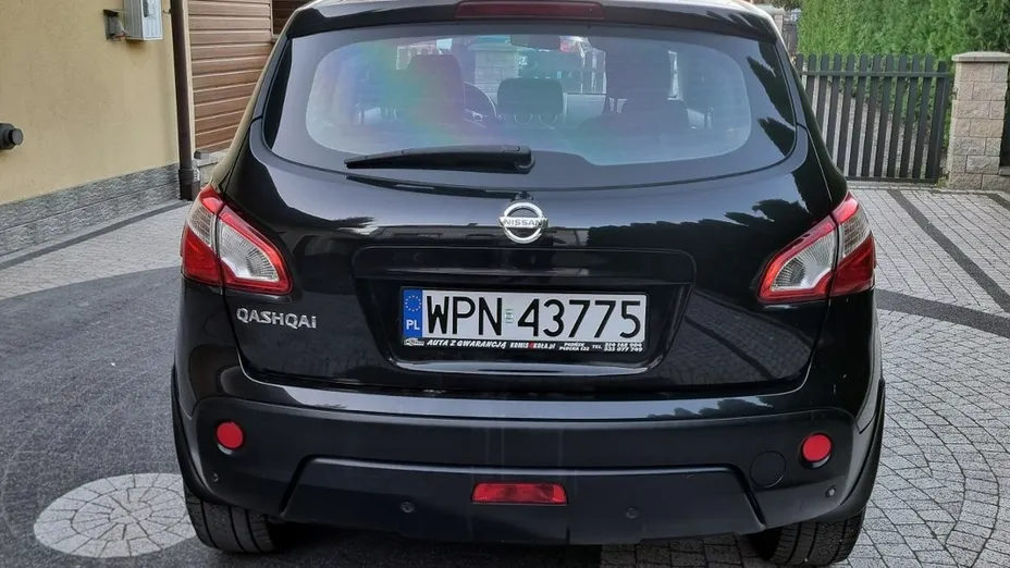 NISSAN Qashqai -