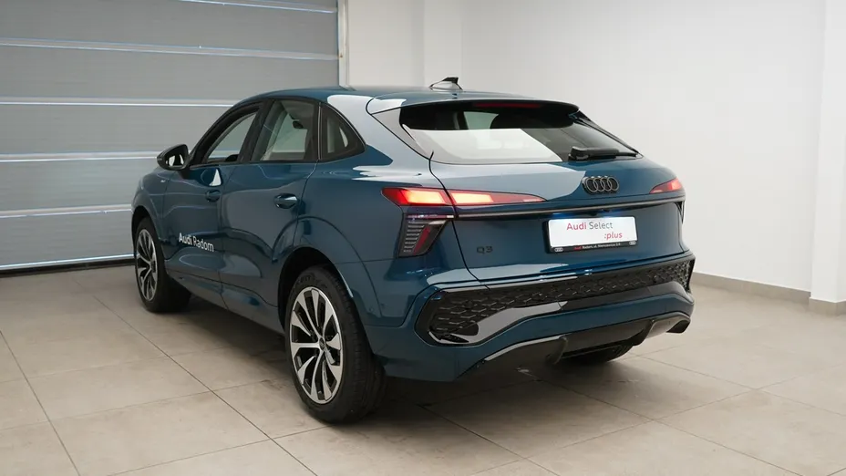 AUDI Q3 Sportback -