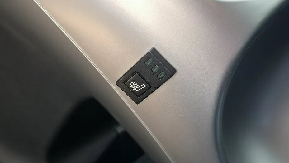 TOYOTA Auris -