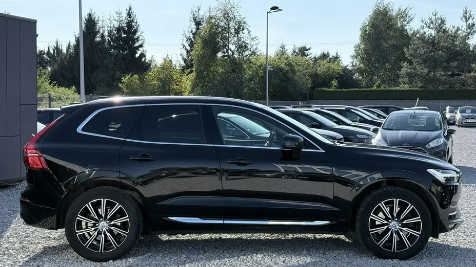 VOLVO XC60 -